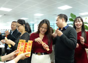 [VNA Special]:  “Gieo quẻ” đầu năm cùng VNA-er!