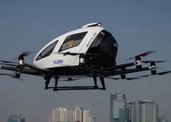 Aviation News 31/3: Trung Quốc cấp chứng chỉ vận hành máy bay không người lái chở người