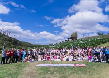 Nghìn đoá hồng VIAGS lan toả yêu thương trong ngày Quốc tế phụ nữ