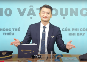 [VNA What] 10 vật dụng không thể thiếu của phi công khi đi làm