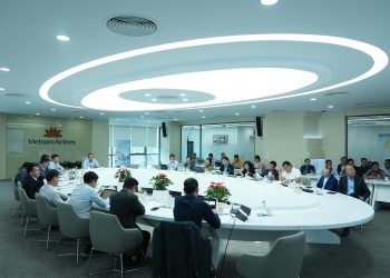 Họp Uỷ ban An toàn Vietnam Airlines và Công tác An ninh hàng không phiên số 01/2025
