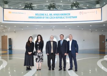 TGĐ Lê Hồng Hà tiếp Đại sứ Đặc mệnh toàn quyền CH Séc tại Việt Nam
