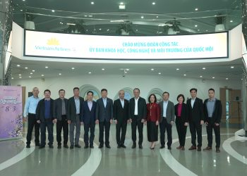 Lãnh đạo TCT tiếp đoàn công tác Uỷ ban Khoa học, Công nghệ và Môi trường