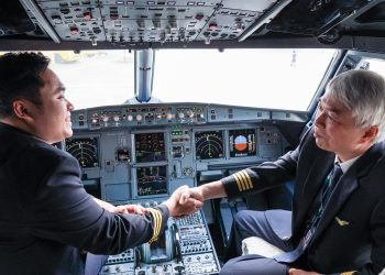 [Vietnam Airlines trong tôi là…] Người truyền lửa trên bầu trời Tổ quốc