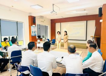 Cảm xúc khoá học “Đại sứ của Vietnam Airlines” trong tôi là : ” Khi lòng hiếu khách trở thành phong cách đặc trưng nổi bật nhất của Tiếp viên Vietnam Airlines”