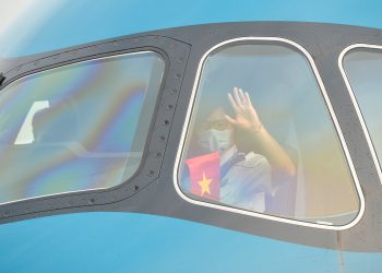 [Cất cánh tự hào Việt Nam] Những chiến binh Sen vàng trên hành trình giải cứu công dân – PV ảnh Vũ Hoàng Anh