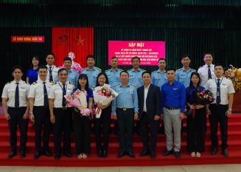 Hoạt động kết nghĩa giữa Đoàn Thanh niên Đoàn bay 919 và Lữ đoàn Không quân 918