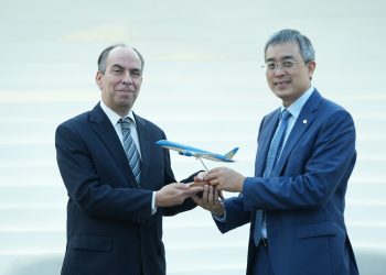 Chủ tịch HĐQT Đặng Ngọc Hòa tiếp đón Đại sứ Đặc mệnh toàn quyền nước Cộng hòa Cuba tại Việt Nam