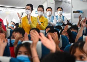 [Cất cánh tự hào Việt Nam] Chuyến bay nghĩa tình – PV ảnh Hoàng Giang Huy