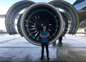 [Vietnam Airlines trong tôi là…] Giấc mơ từ một vệt trắng giữa trời xanh