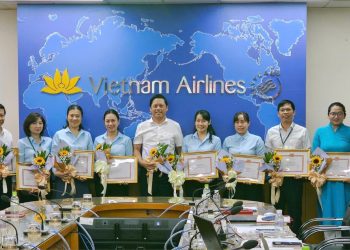 [Cuộc thi Sáng kiến Đảng] Chi bộ Phòng Dịch vụ Khai thác Tân Sơn Nhất: Nỗ lực bền bỉ, đổi mới không ngừng, hoàn thành xuất sắc nhiệm vụ chính trị và chuyên môn