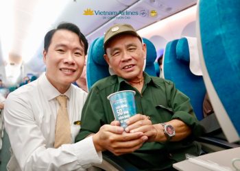 Vietnam Airlines giới thiệu Trà sữa phiên bản đặc biệt Kỷ niệm 30 năm thống nhất đất nước