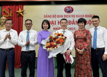 Khối Dịch vụ hướng tới 2030: Giữ vững đà tiên phong – Đột phá để vươn tầm