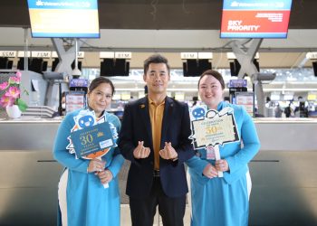 [Tự hào người VNA] Chị Thanasiri: “24 năm gắn bó cùng Vietnam Airlines, tôi chưa từng nghĩ mình sẽ đi xa đến thế”
