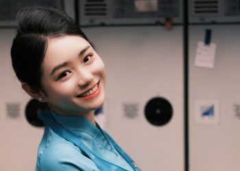 [Cất cánh tự hào Việt Nam] Vạn dặm nâng niu – TV Phạm Thị Ngọc Trầm 38