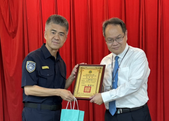 Vietnam Airlines tại Cao Hùng được Cảnh sát Đài Loan trao bằng khen