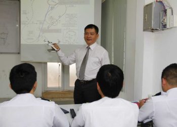 [Vietnam Airlines trong tôi là ….] Niềm hạnh phúc khi chứng kiến học trò trưởng thành