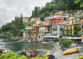 Varenna – thị trấn ven hồ Como đầy thi vị chỉ cách Milan hơn một giờ tàu