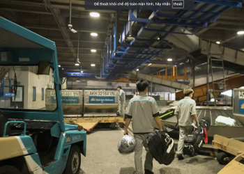 [VNA How] Hành lý ký gửi được đưa lên tàu bay như thế nào?