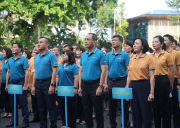 Chào cờ Tháng 06/2025: Giữ vững niềm tin, nhiệt huyết và quyết tâm tạo bệ phóng cho những thành công mới