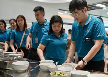 Sky Lounge: Văn minh trong từng bữa ăn, tiện ích từ những điều nhỏ nhất