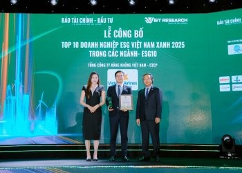 Vietnam Airlines nằm trong Top 10 doanh nghiệp ESG Việt Nam Xanh 2025 ngành Logistics và Top 100 ESG Việt Nam Xanh 2025