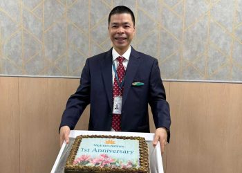 [Vietnam Airlines trong tôi là…]  Người bạn đồng hành bền bỉ suốt ba thập kỷ