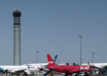 Aviation News 4/7: Giao thông hàng không châu Âu gián đoạn do đình công tại Pháp