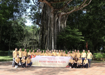 Về nguồn xứ Thanh – Hành trình trải nghiệm đưa lý luận vào thực tiễn tại chi bộ địa phương 1