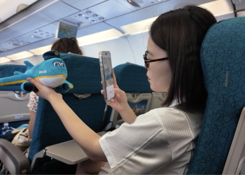 [VNA What] Trải nghiệm chuyến bay chào đón hành khách thứ 350 triệu cùng Vietnam Airlines