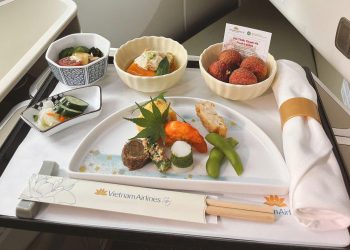 Vải thiều Thanh Hà “cất cánh” cùng Vietnam Airlines