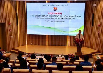 Đoàn Thanh Niên Vietnam Airlines nhận bằng khen tại Hội nghị sơ kết 7 tháng đầu năm 2025 của Đoàn Thanh niên Chính phủ