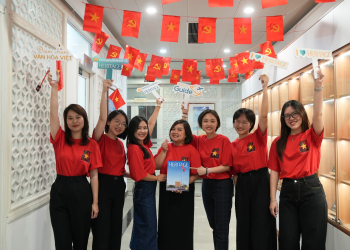 Rộn ràng sắc đỏ tại Heritage chào mừng sự kiện trọng đại của Đất nước