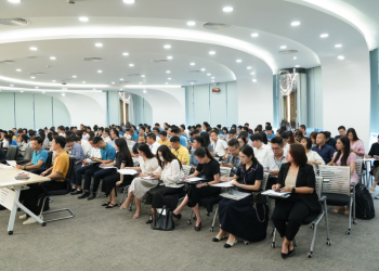 180 quần chúng ưu tú tham gia lớp bồi dưỡng nhận thức về Đảng khu vực miền Bắc của Vietnam Airlines