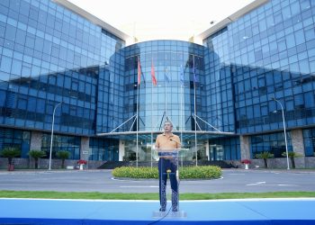 Chào cờ Tháng 8/2025: Tiếp lửa mùa thu lịch sử, khơi dậy khát vọng bứt phá và quyết tâm hoàn thành mục tiêu năm 2025