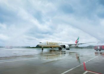 Emirates cấm sử dụng sạc dự phòng trên máy bay