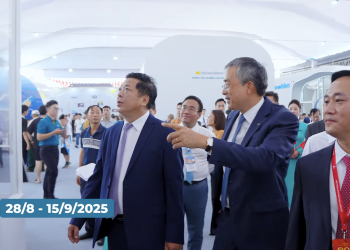 Dấu ấn Vietnam Airlines tại Triển lãm Thành tựu đất nước