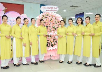 Đoàn Tiếp viên Vietnam Airlines tổ chức chương trình Kỷ niệm Ngày Phụ nữ Việt Nam 20/10 ấm áp và ý nghĩa