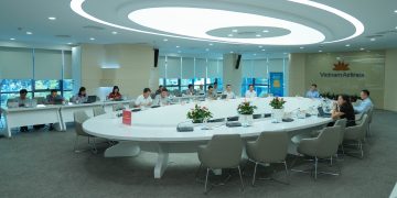 Vietnam Airlines dự Hội nghị quán triệt các văn bản mới của Trung ương về công tác tổ chức xây dựng Đảng