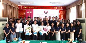 Lễ kết nạp và công nhận Đảng viên chính thức AITS: Dấu ấn chính trị 2025