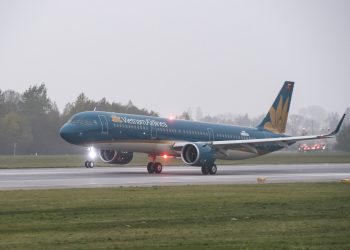 Vietnam Airlines điều chỉnh kế hoạch khai thác do ảnh hưởng của bão số 12