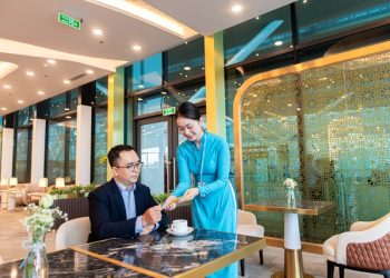 Vietnam Airlines ra mắt dịch vụ 5 sao Check-in Lounge tại Nhà ga T3