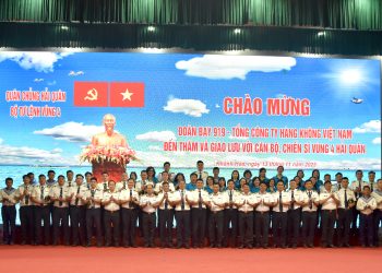 Tuổi trẻ Đoàn bay 919 hướng về biển, đảo Tổ quốc