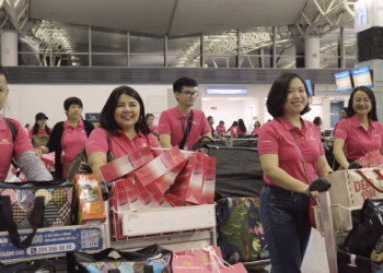 Chuyến bay “Vì những người phụ nữ quanh ta”