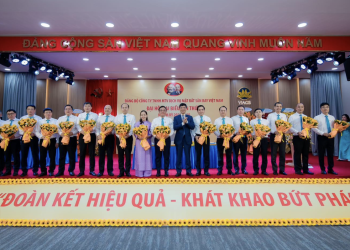 [Búa Liềm Vàng 2025] Đảng bộ VIAGS “Đoàn kết hiệu quả – Khát khao bứt phá”: Lời giải thực tiễn cho bài toán bảo vệ nền tảng tư tưởng của Đảng trong doanh nghiệp hàng không