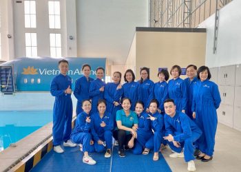 [20/11] Áp lực phía sau sự bình tĩnh: Những bài học nghề ít người biết của tiếp viên hàng không