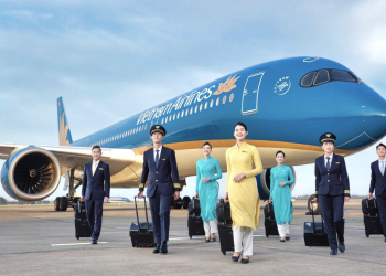 [Búa Liềm Vàng 2025] Xây dựng Đảng gắn với mục tiêu “nâng tầm dịch vụ Vietnam Airlines”