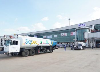 Skypec thực hiện tra nạp thành công cho chuyến bay đầu tiên của Vietnam Airlines tại sân bay Long Thành
