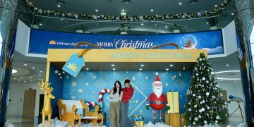 Sắc màu Giáng sinh rộn ràng tại trụ sở Tổng công ty
