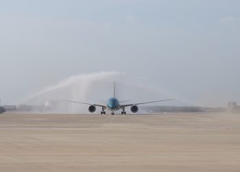 Sân bay Long Thành chính thức đón tàu bay thương mại đầu tiên